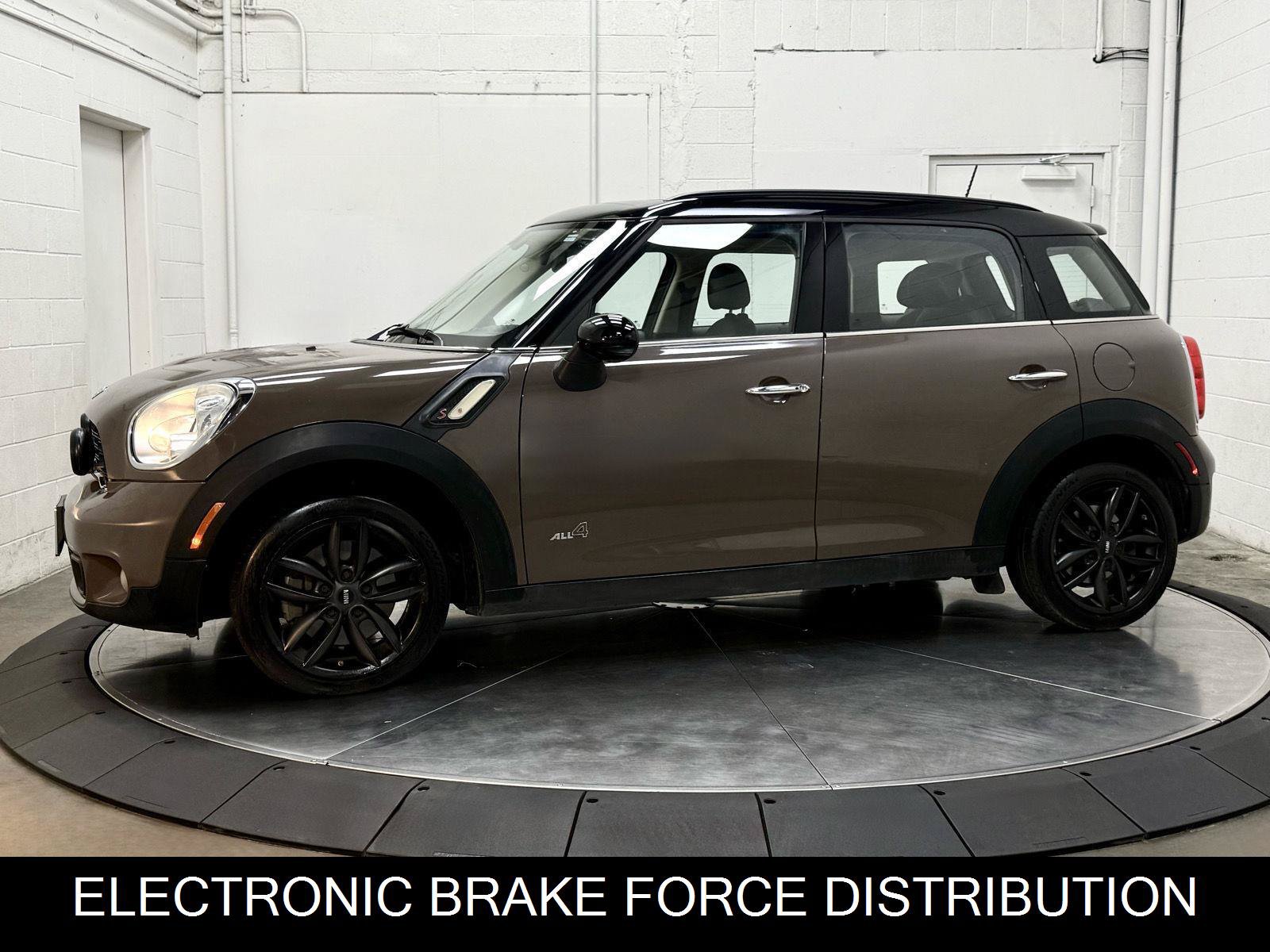 Used 2012 MINI Cooper Countryman S AWD/4WD image 4