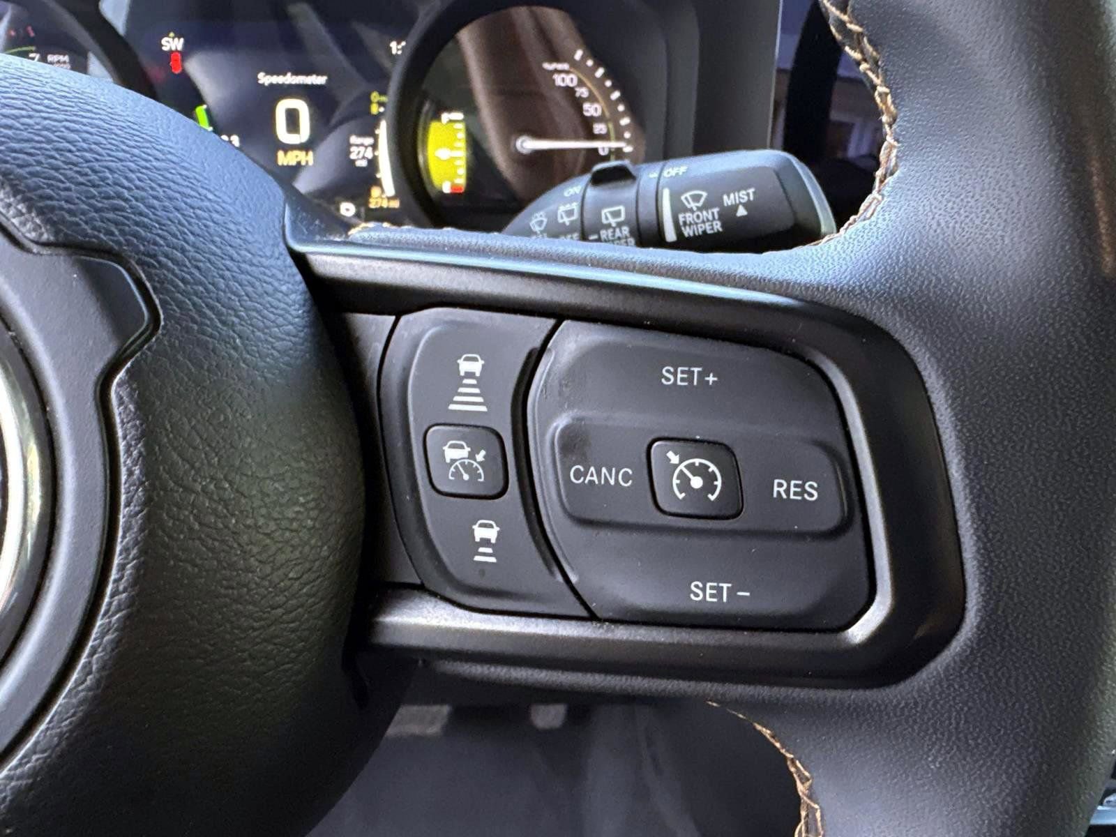 Used 2024 Jeep Wrangler Unlimited image 25