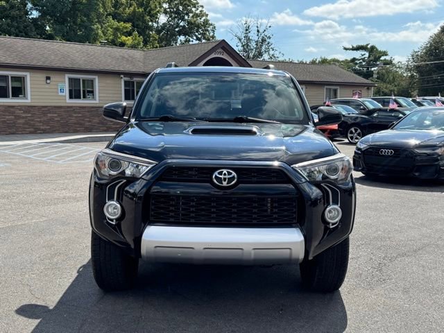 Used 2019 Toyota 4Runner TRD Off-Road image 2
