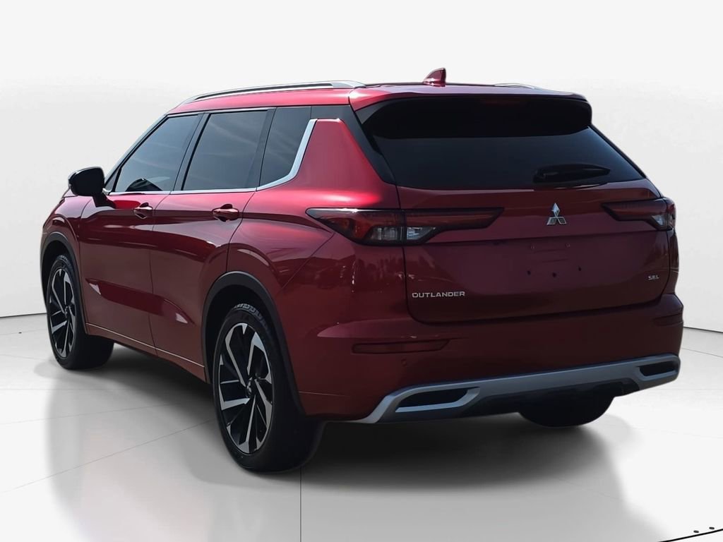Used 2022 Mitsubishi Outlander SEL image 7