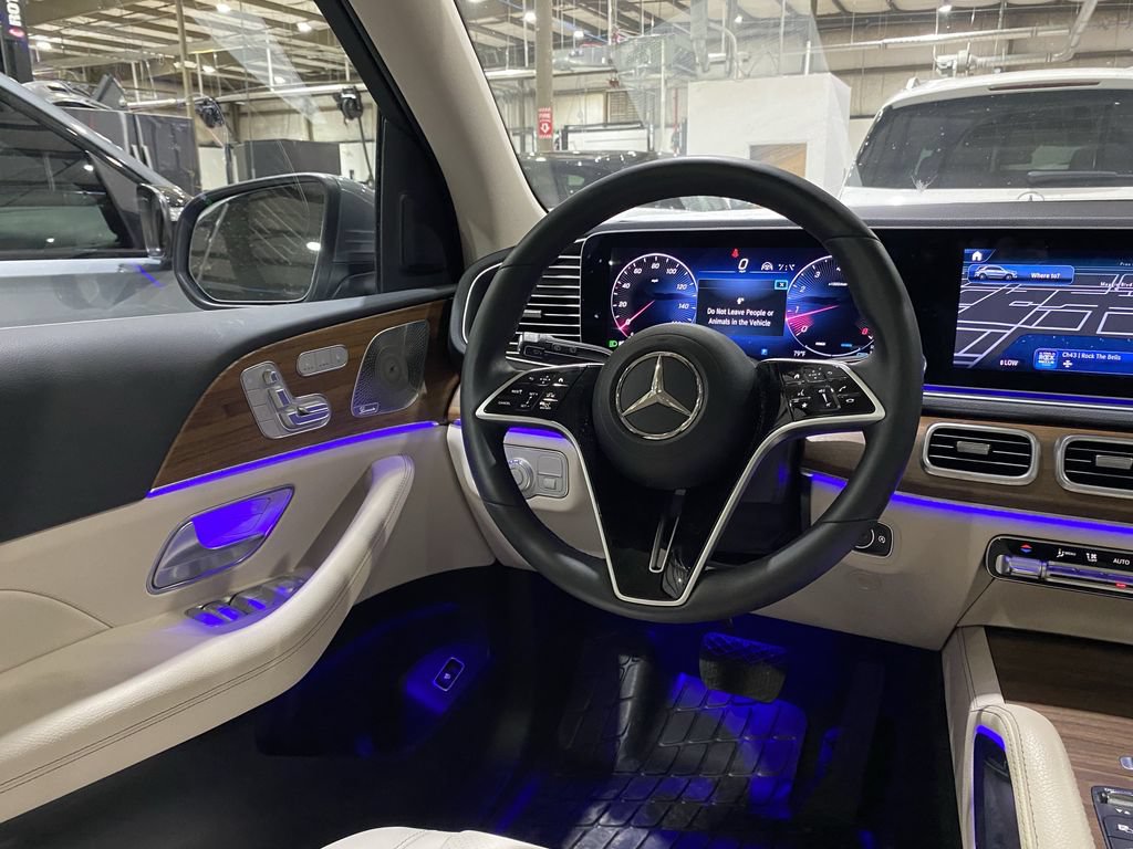 New 2026 Mercedes-Benz GLE 450 4MATIC image 3
