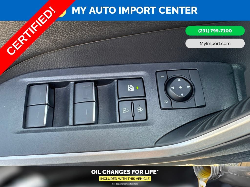 Certified 2025 Toyota RAV4 XSE AWD/4WD image 11