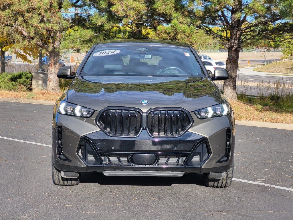 Used 2024 BMW X6 xDrive40i w/ Executive Package AWD/4WD image 2