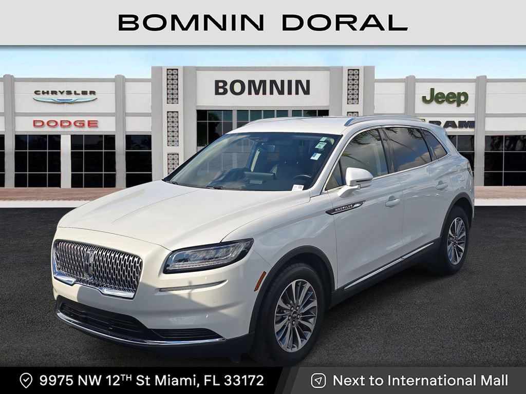 Used 2023 Lincoln Nautilus Standard w/ Premium Package image 1