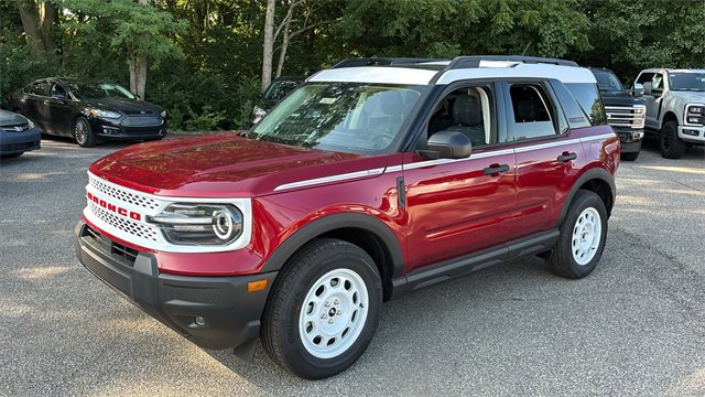 New 2025 Ford Bronco Sport Heritage w/ Convenience Package image 2