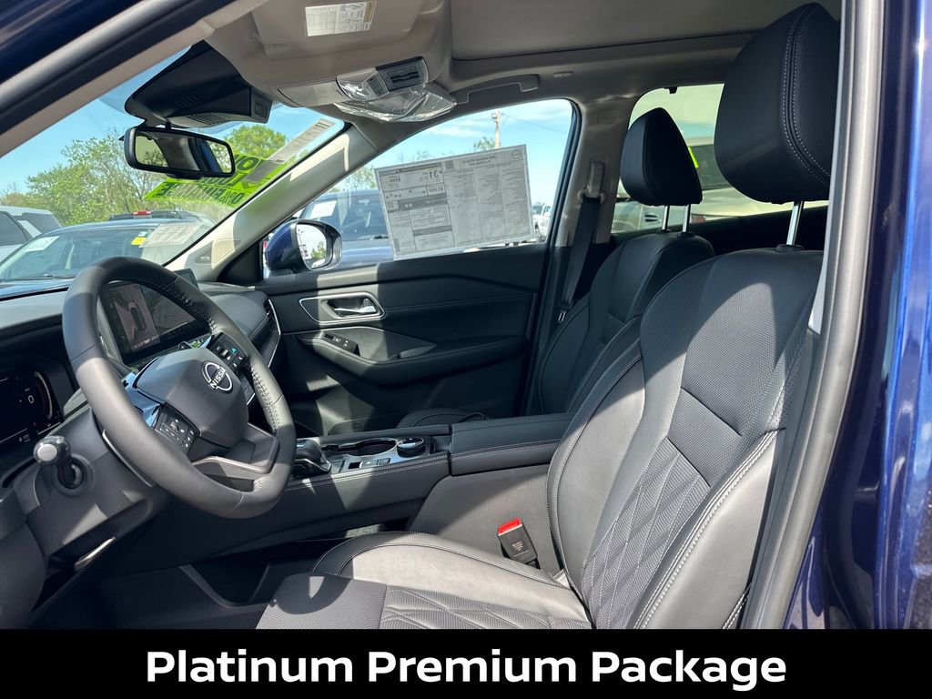 New 2026 Nissan Rogue Platinum w/ Tech Package AWD/4WD image 12