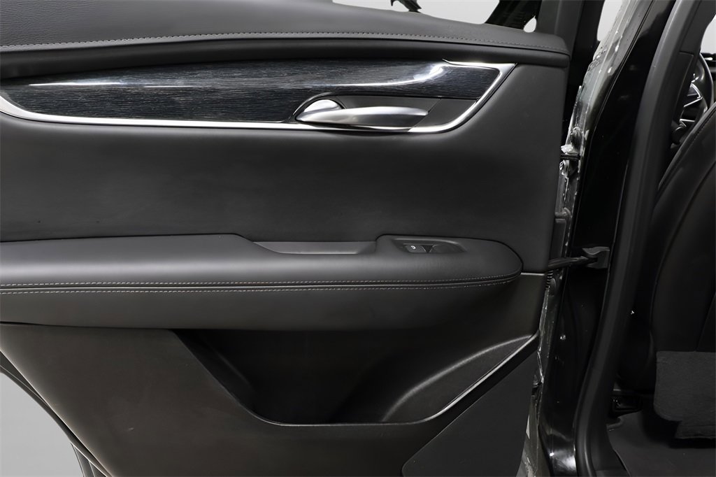 Used 2022 Cadillac XT5 Premium Luxury image 24