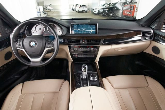 Used 2017 BMW X5 xDrive35i AWD/4WD image 7