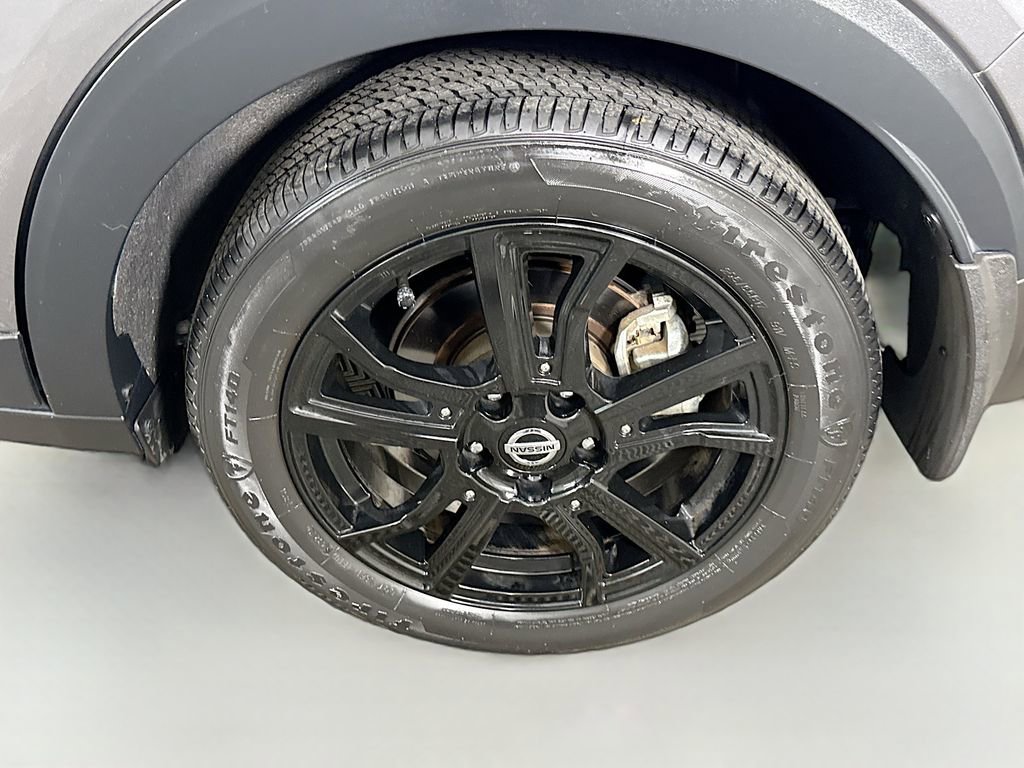 Certified 2021 Nissan Kicks SV FWD image 31