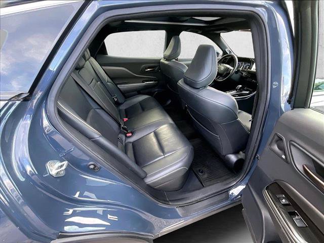 Used 2025 Toyota Crown AWD/4WD image 26
