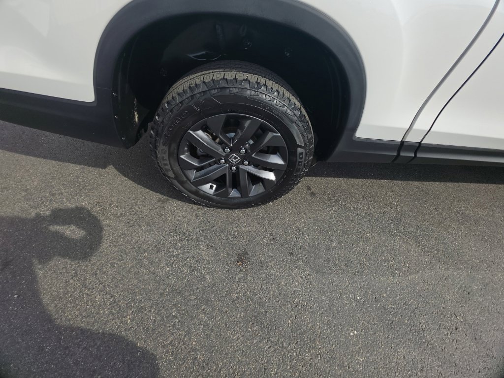 Certified 2023 Honda Ridgeline Sport image 15