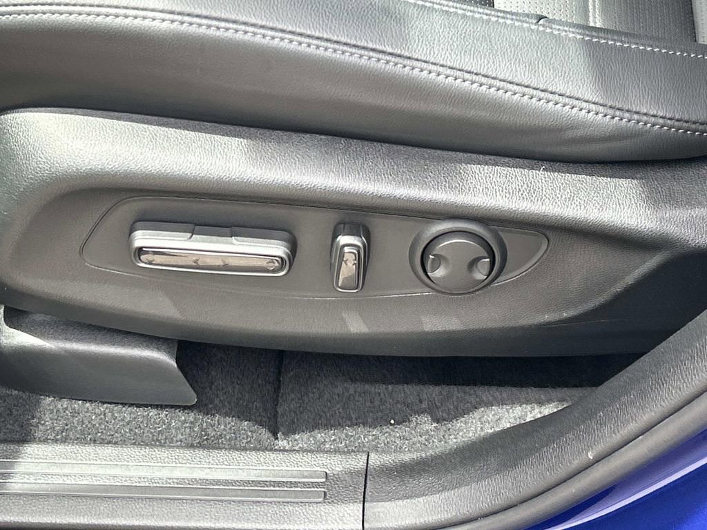 Used 2024 Honda CR-V EX-L image 19