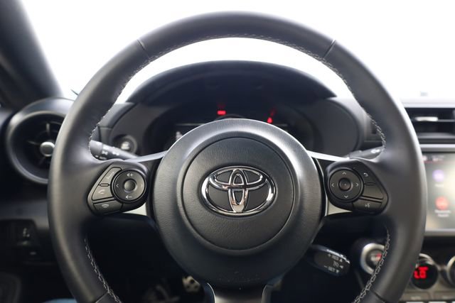 Used 2023 Toyota GR86 Premium image 14