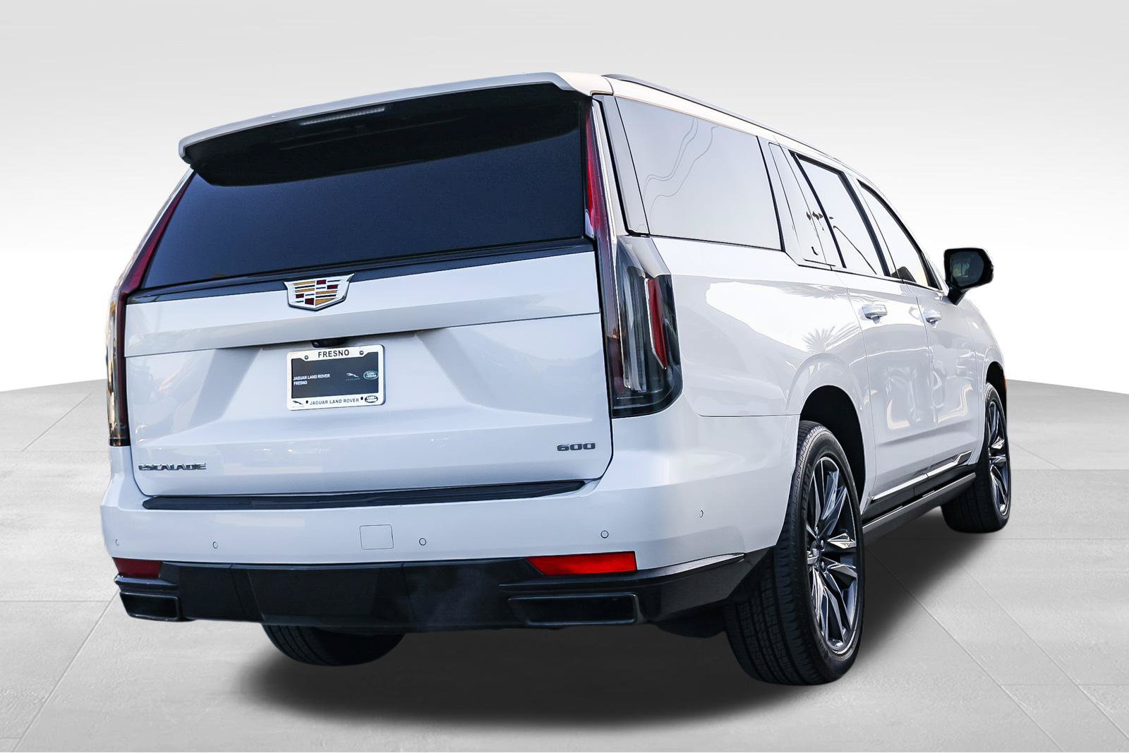 Used 2023 Cadillac Escalade ESV Sport Platinum RWD image 6