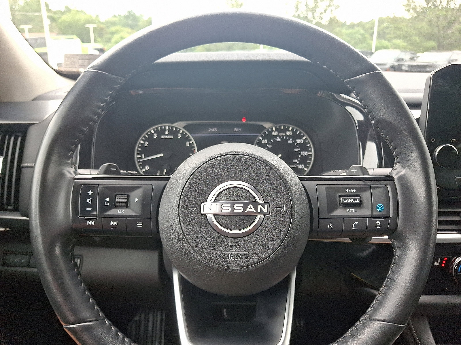 Used 2022 Nissan Pathfinder SL image 18