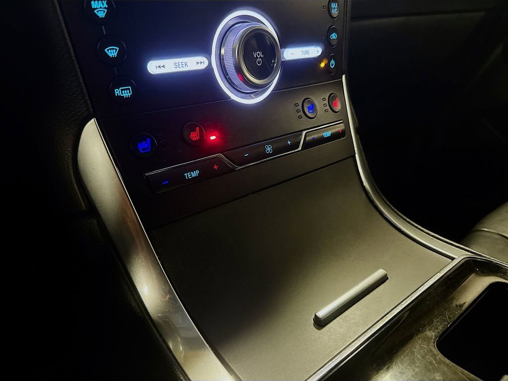 Used 2019 Ford Edge Titanium w/ Equipment Group 301A image 24