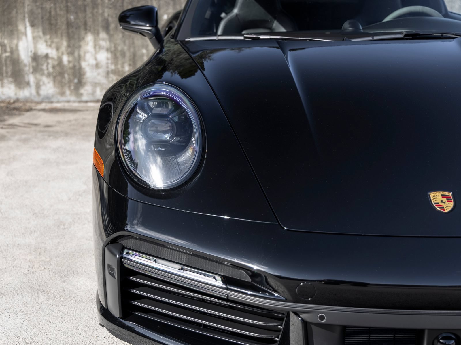 Certified 2025 Porsche 911 Turbo S AWD/4WD image 14