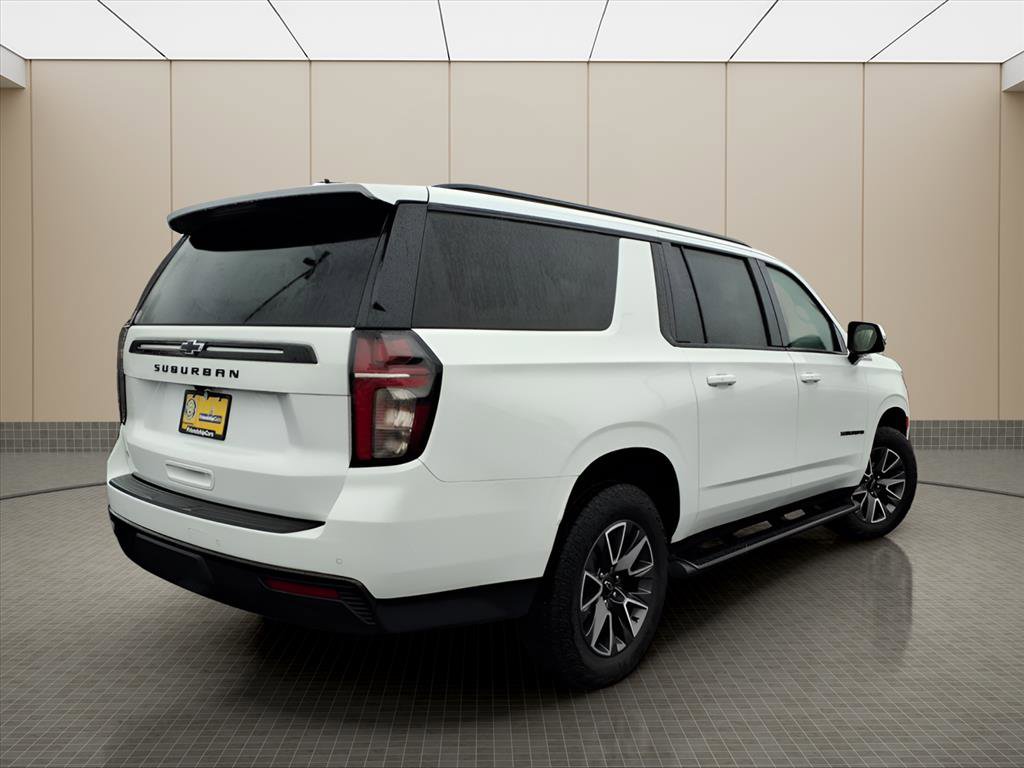 Used 2023 Chevrolet Suburban Z71 w/ Luxury Package image 22