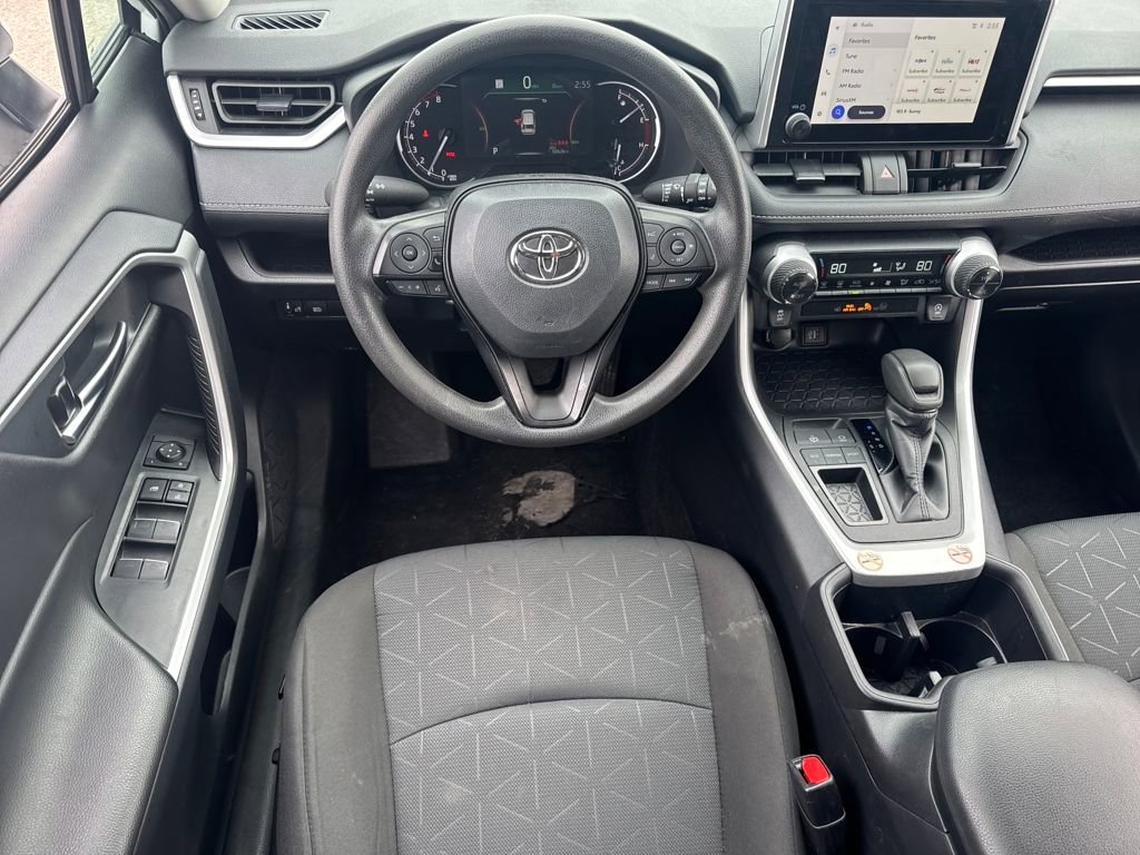 Used 2024 Toyota RAV4 XLE image 17