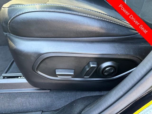 Used 2024 Jeep Grand Cherokee L Laredo AWD/4WD image 36