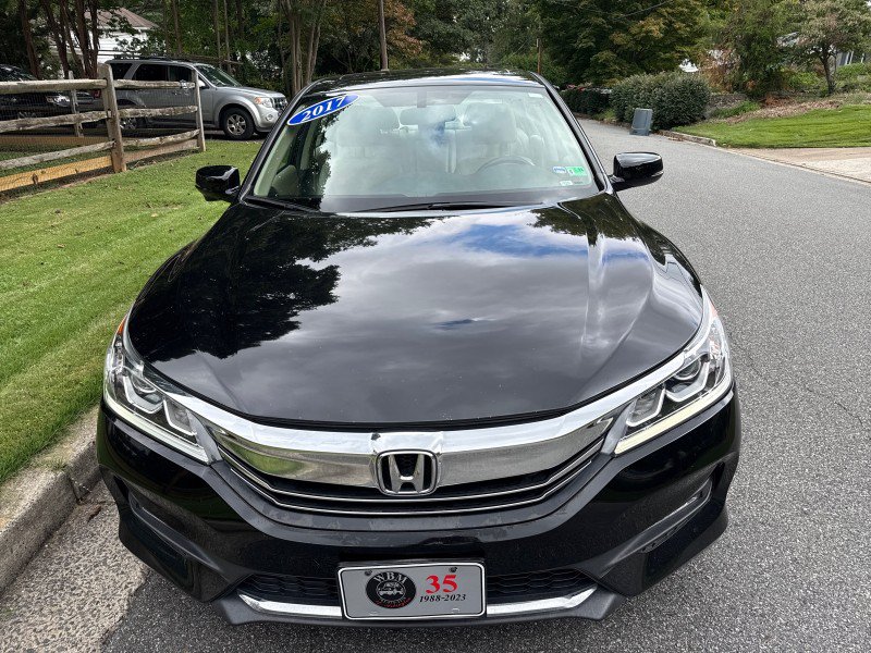 Used 2017 Honda Accord EX-L image 8