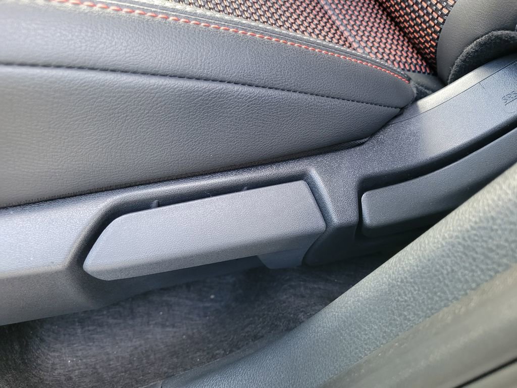 New 2026 Nissan Kicks SR w/ SR Premium Package image 15