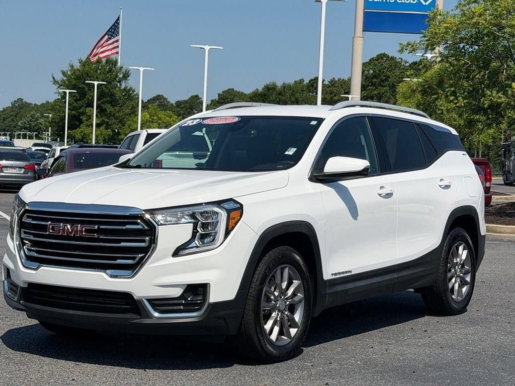 Used 2023 GMC Terrain SLT AWD/4WD image 7