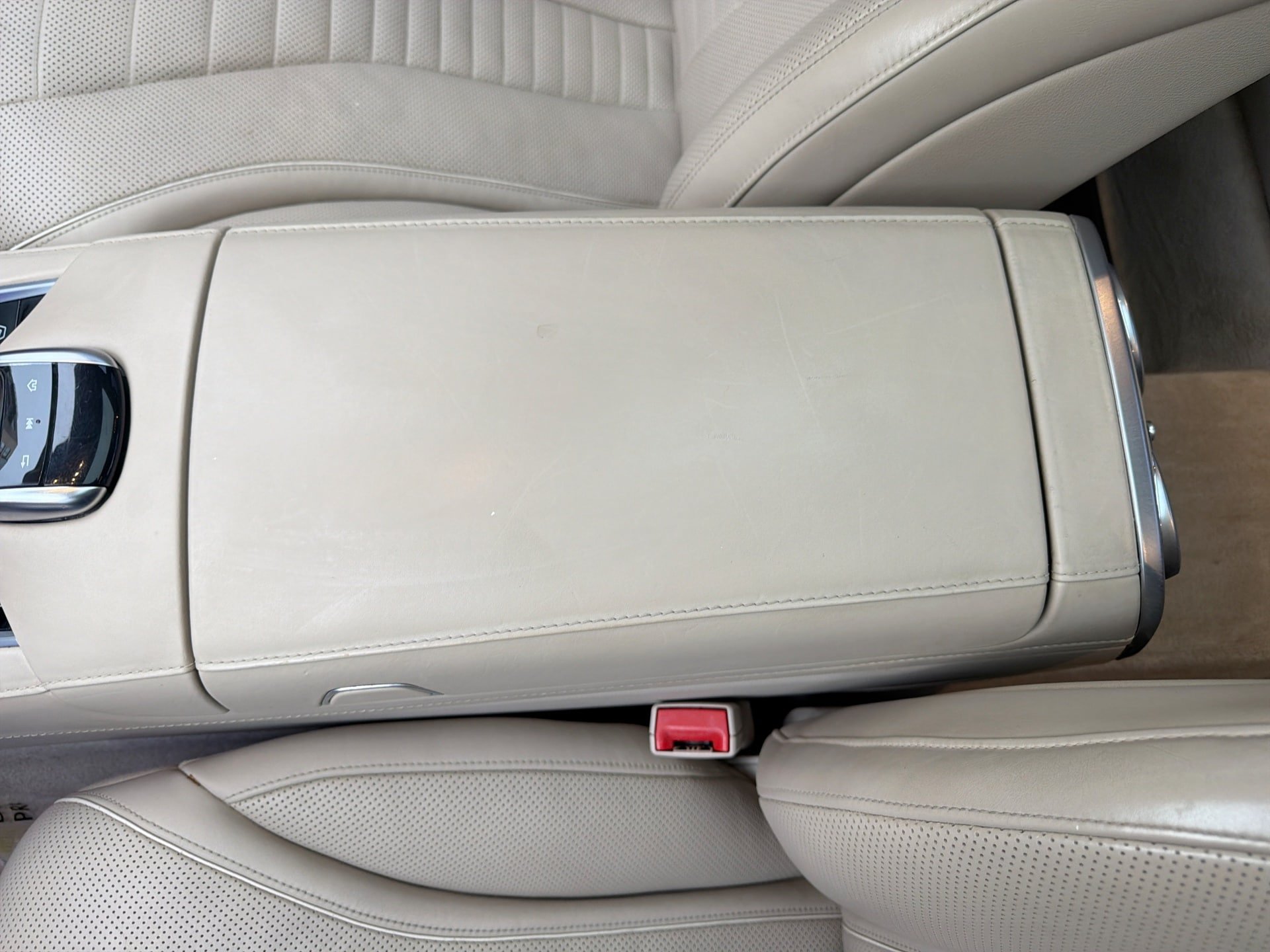 Used 2019 Mercedes-Benz S 560 Sedan image 24