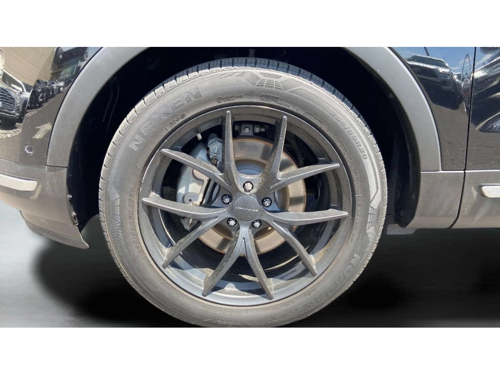Used 2018 Ford Explorer Platinum AWD/4WD image 20