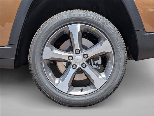 New 2026 Jeep Grand Cherokee L Limited AWD/4WD image 10