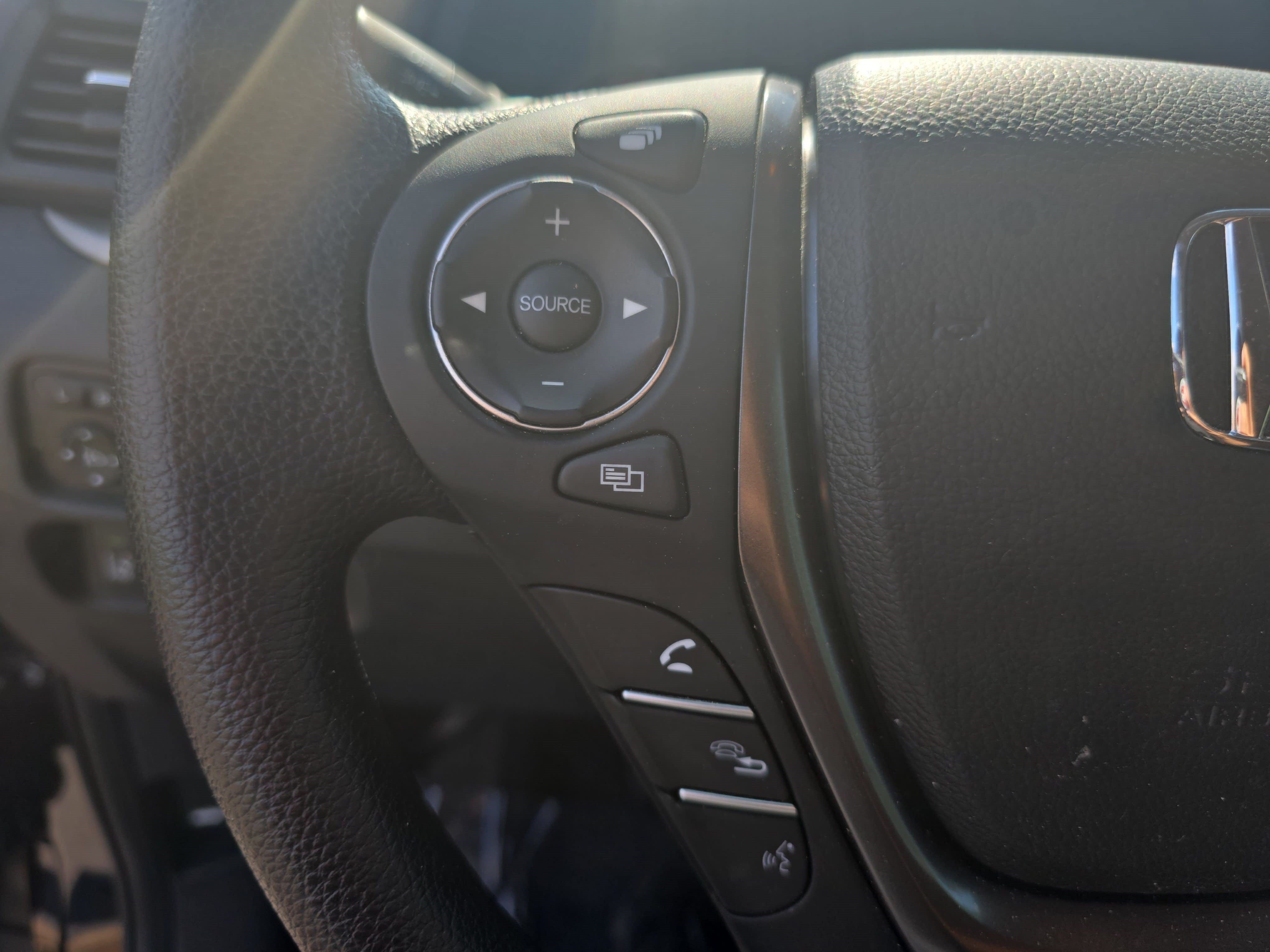 Used 2023 Honda Ridgeline Sport image 16