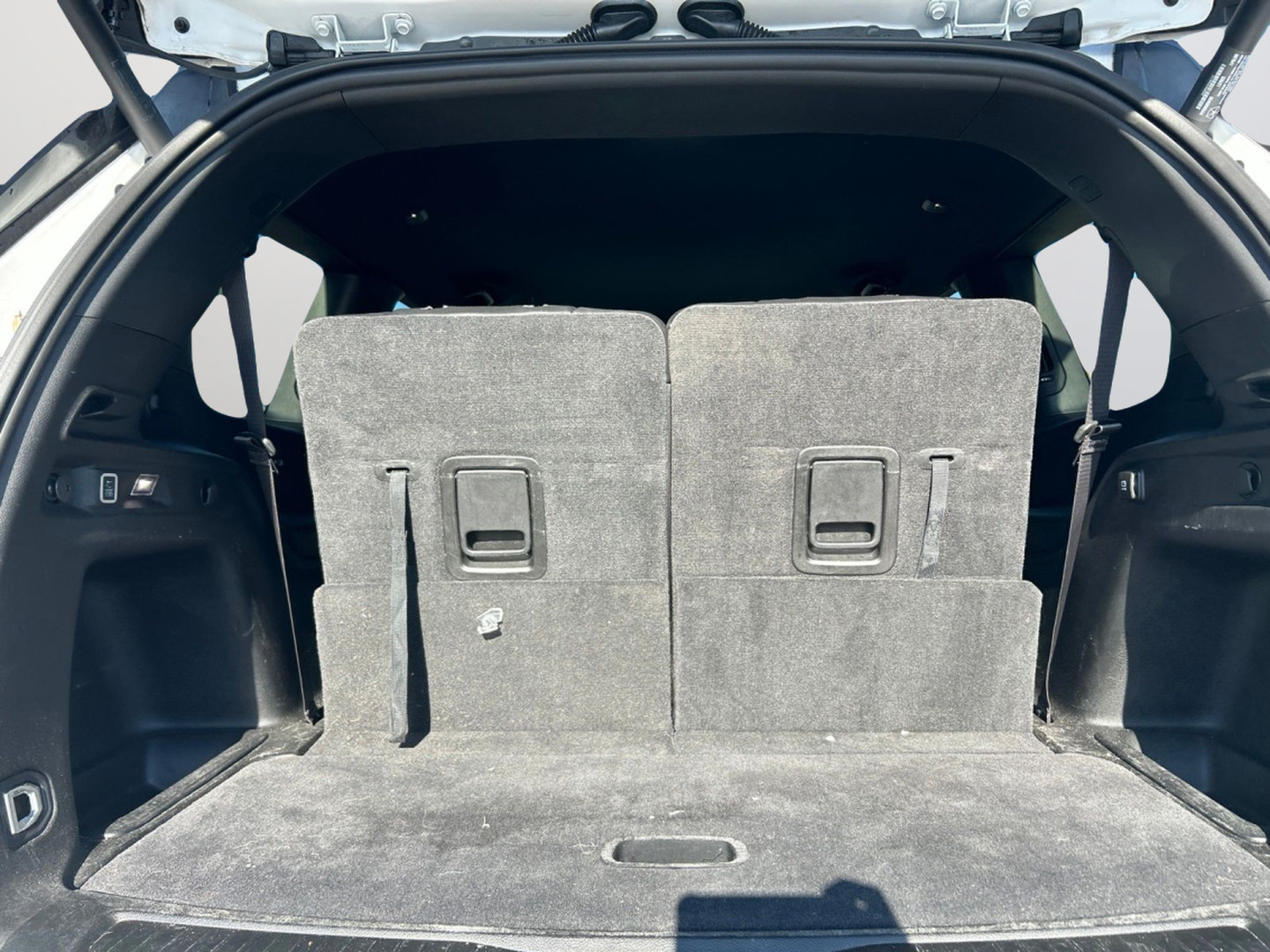 Used 2022 Jeep Grand Cherokee L Laredo RWD image 36
