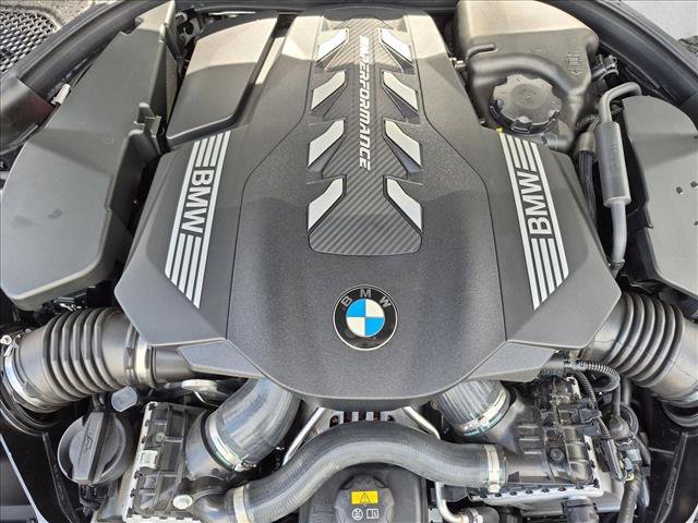 Used 2021 BMW M550i xDrive w/ Executive Package AWD/4WD image 23