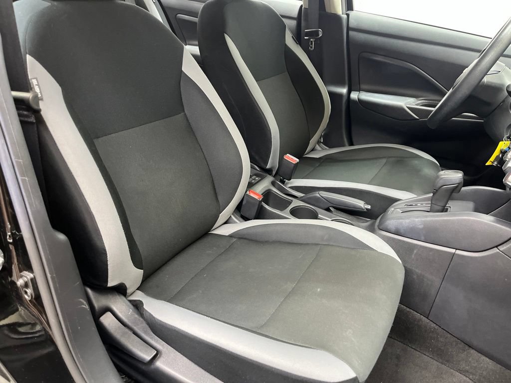Used 2025 Nissan Versa S w/ Trunk Package FWD image 22