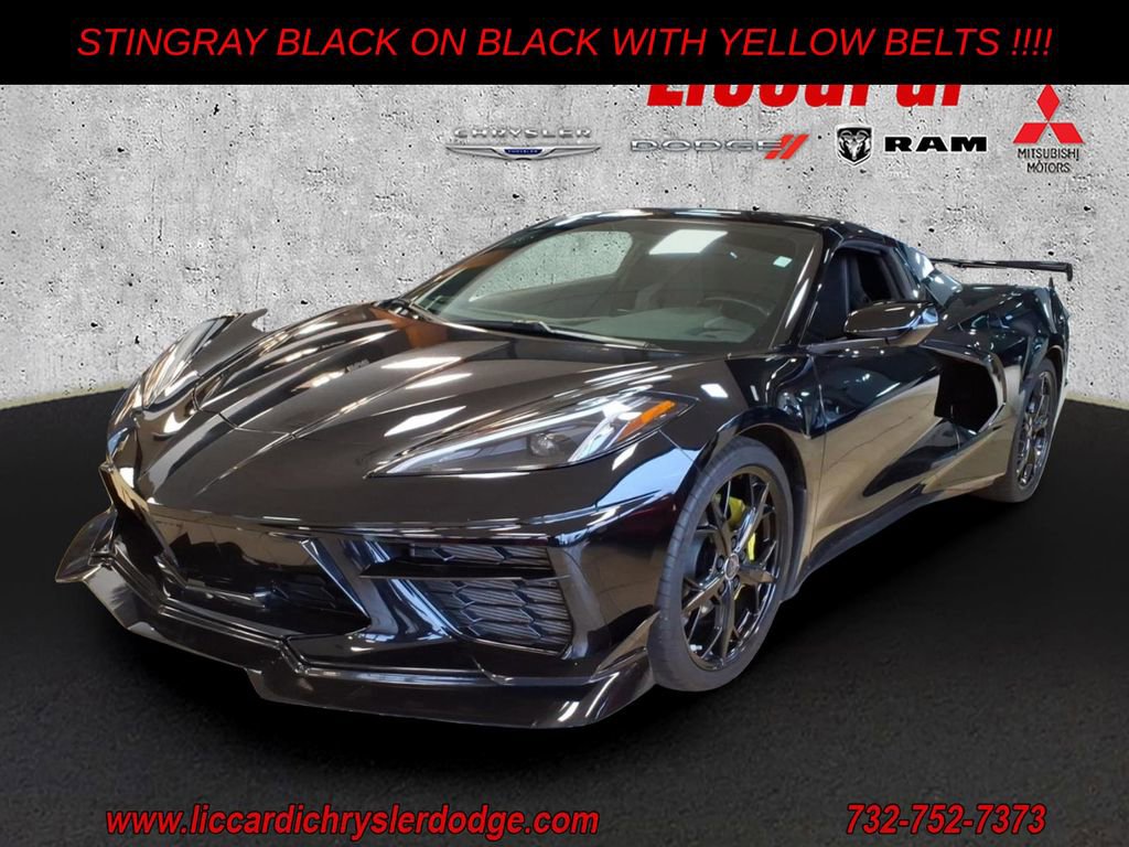 Used 2023 Chevrolet Corvette Stingray Convertible w/ 1LT image 3
