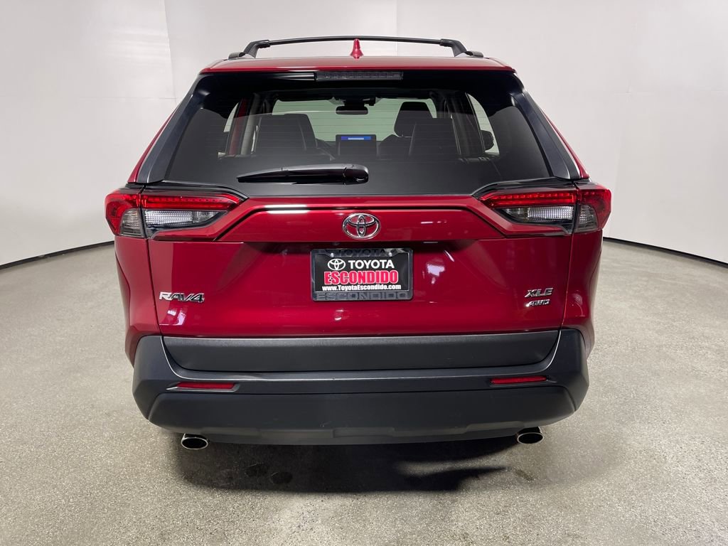 Used 2023 Toyota RAV4 XLE Premium AWD/4WD image 4