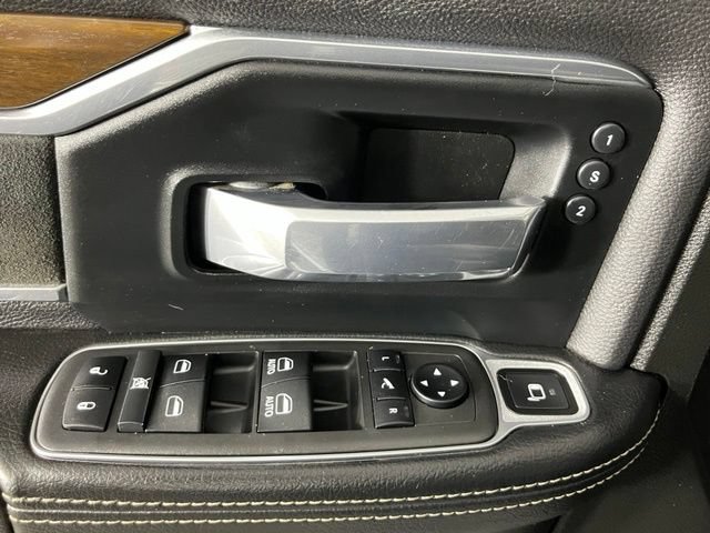 Used 2022 RAM 3500 Laramie AWD/4WD image 22