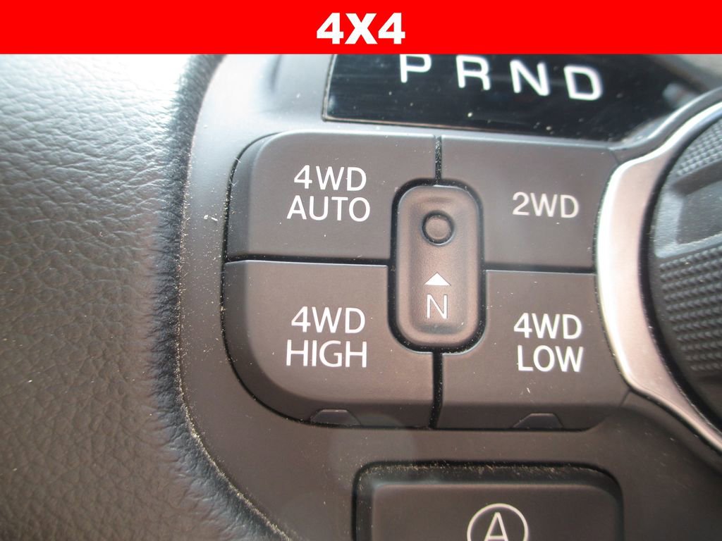 Used 2025 RAM 1500 Big Horn AWD/4WD image 30
