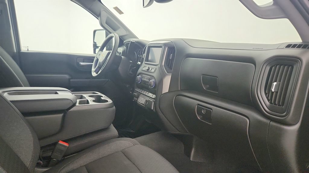Certified 2024 Chevrolet Silverado 2500 Custom w/ Custom Value Package AWD/4WD image 24