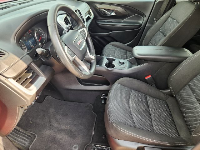 Used 2024 GMC Terrain SLE w/ Elevation Edition FWD image 12