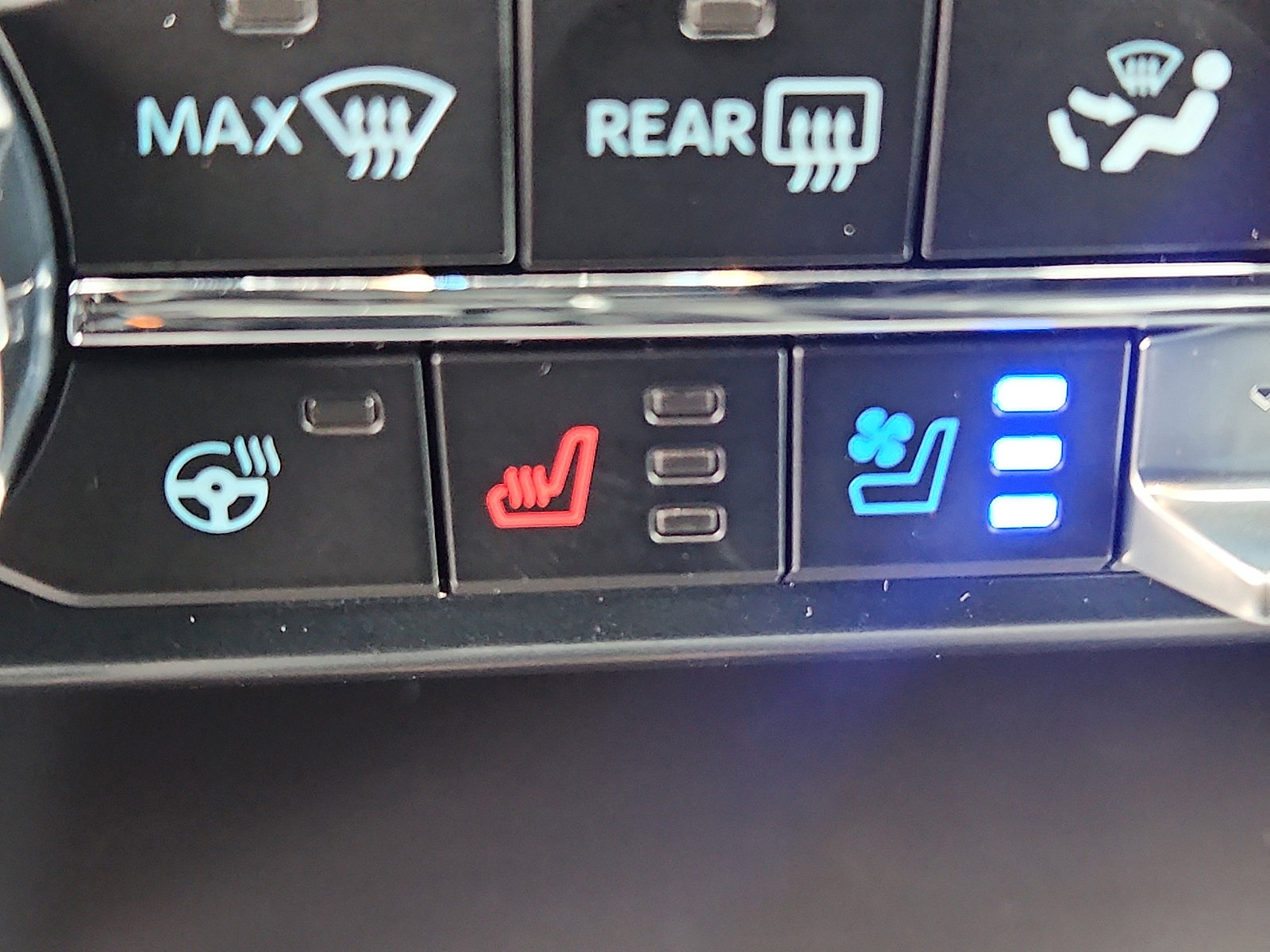 New 2025 Ford F150 Platinum w/ FX4 Off-Road Package image 15