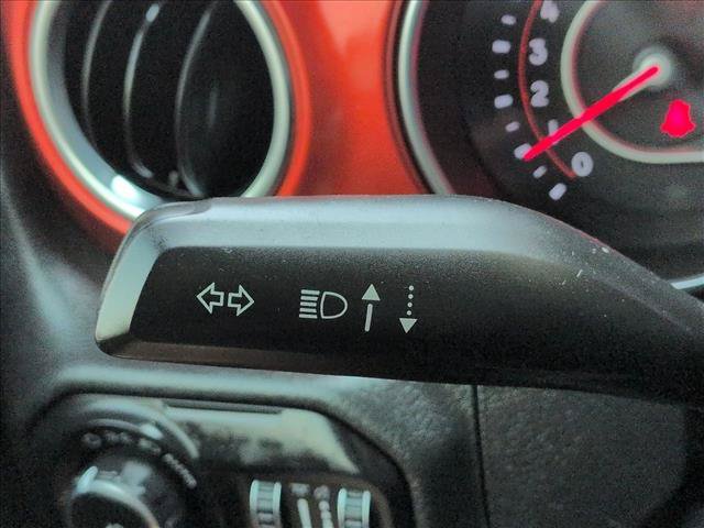 Used 2020 Jeep Wrangler Unlimited Rubicon AWD/4WD image 16