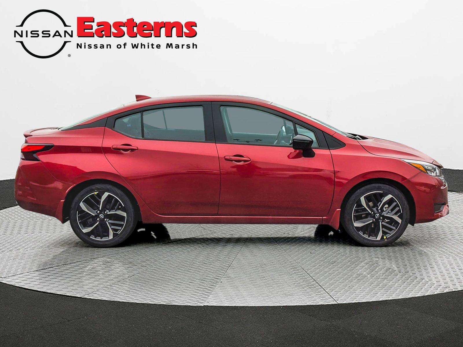 New 2025 Nissan Versa SR image 5