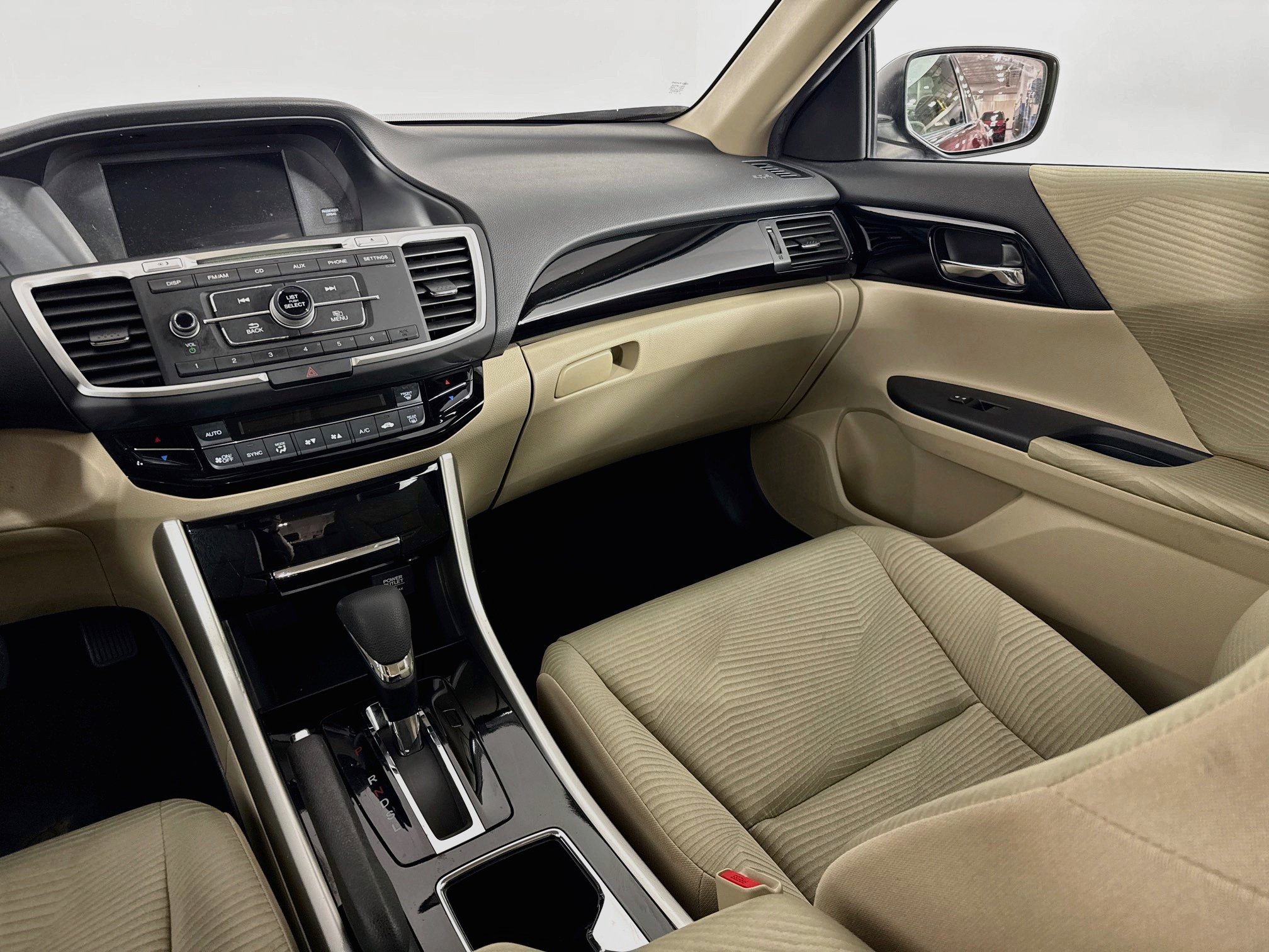 Used 2016 Honda Accord LX image 21
