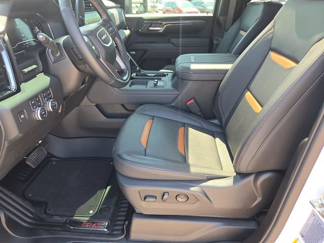 Used 2025 GMC Sierra 2500 AT4 w/ AT4 Premium Plus Package AWD/4WD image 19