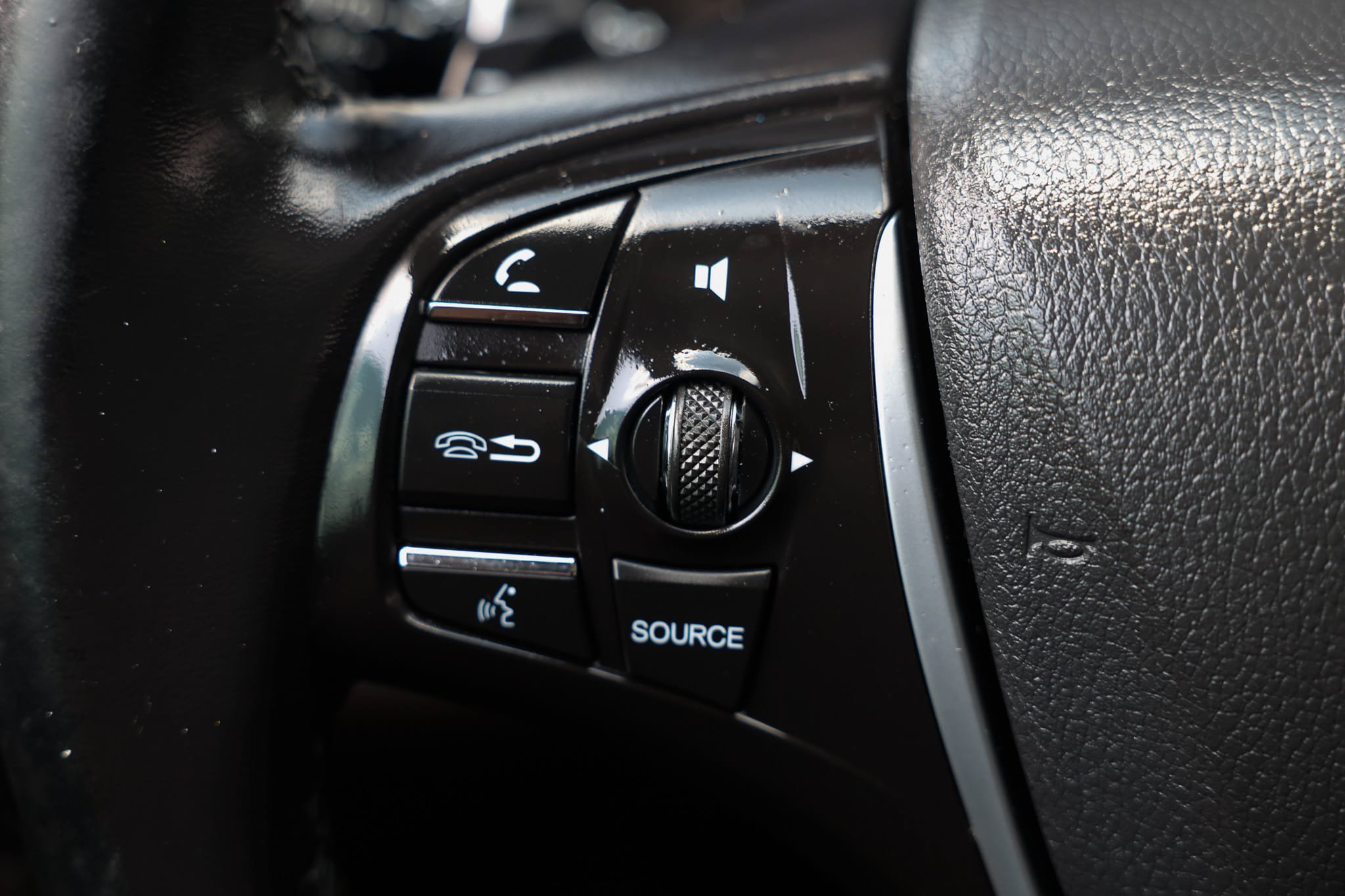 Used 2021 Acura ILX w/ Technology Package FWD image 30