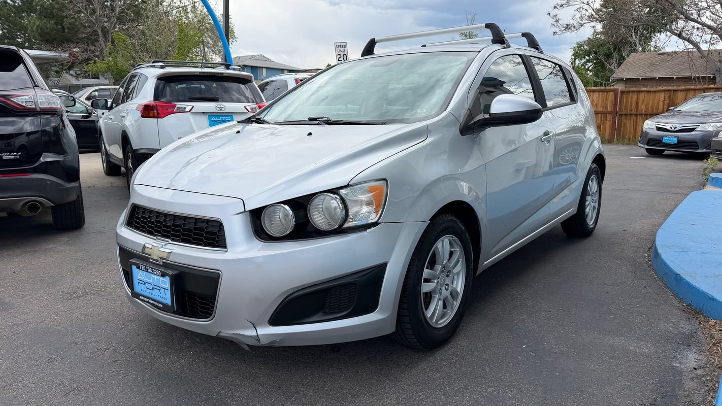 Used 2012 Chevrolet Sonic LS FWD image 5