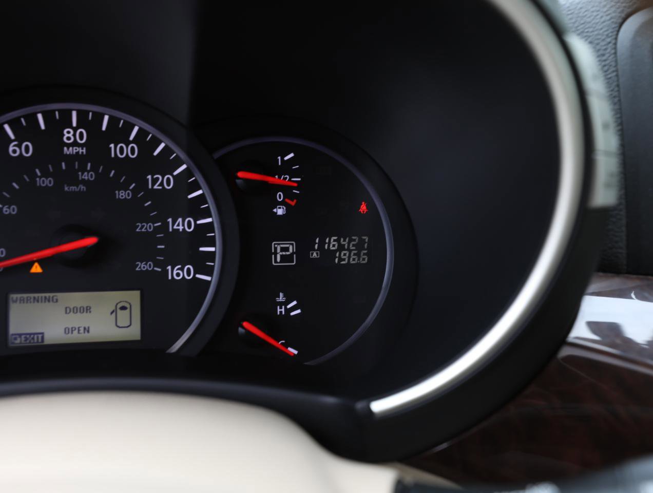Used 2013 Nissan Quest SL FWD image 27