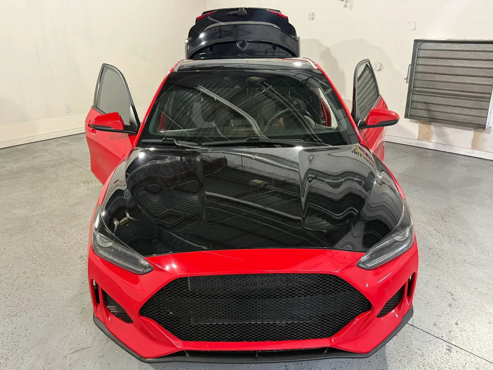Used 2019 Hyundai Veloster 2.0 FWD image 13