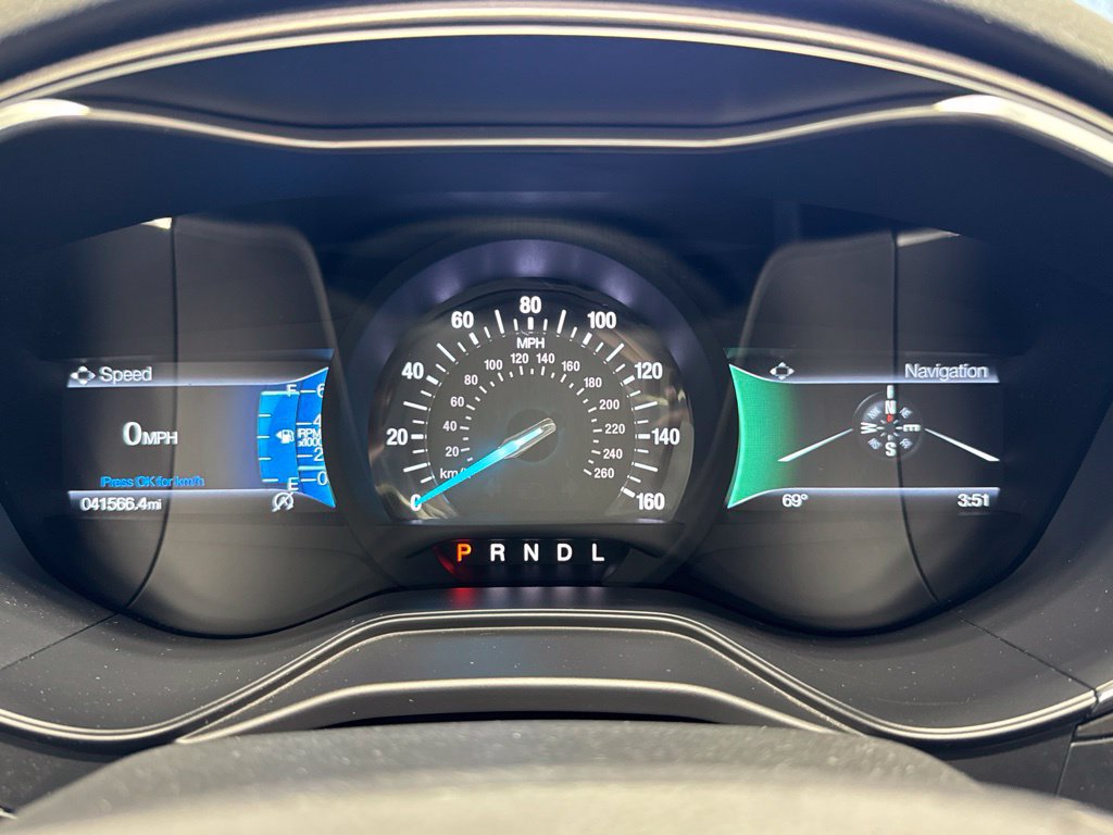 Used 2020 Ford Fusion SEL FWD image 11